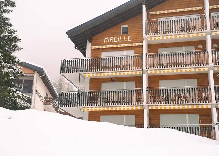 Superb Modern Апартаменты *