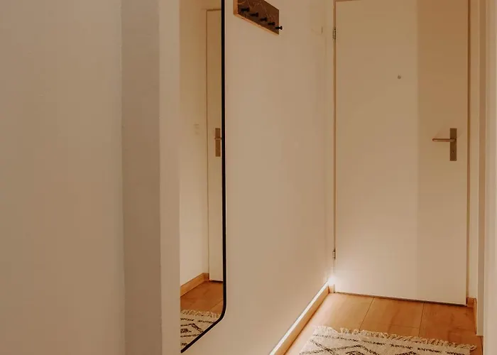 Superb Modern Апартаменты *